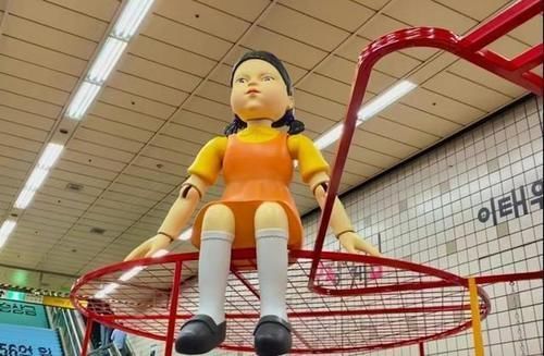 《鱿鱼游戏》最好磕的CP,钢布组合之外,还有她们