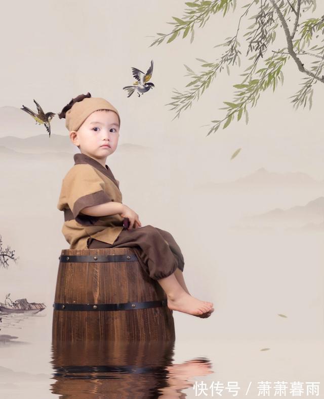 星史&聊斋故事:他母亲临产时,一老翁慌张跑进室内,向她租借一间屋子