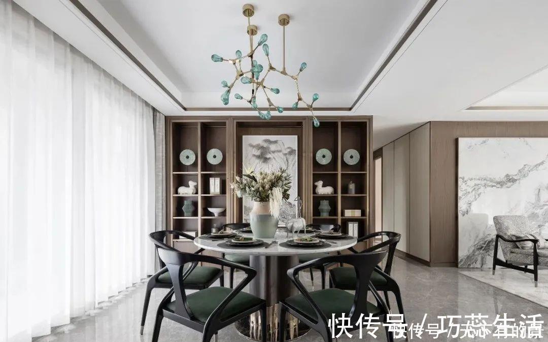 骑士精神|越来越多人装修选择中式风，像她的165㎡之家，入户就是诗意