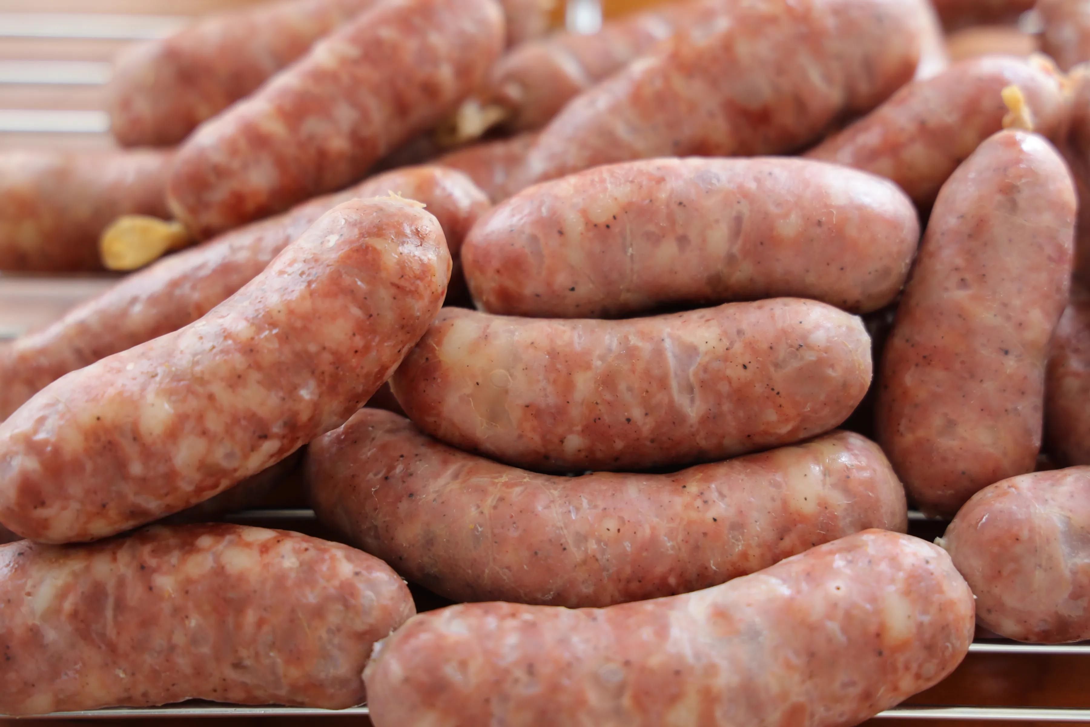 瘦肉|自制脆皮肠，纯肉馅儿吃起来太过瘾了，在家做无添加才健康