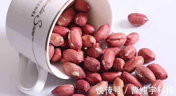 高血压患者|血压高的人注意高血压最怕3种食物,经常食用,血压很快降下去