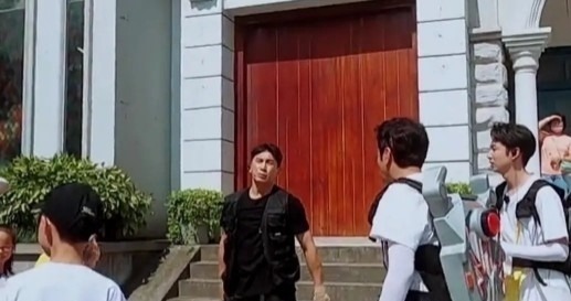 吳奇隆發(fā)飆片段被刪,玩游戲遭一伙保安攔截,小哥隊(duì)被吐槽不冤枉