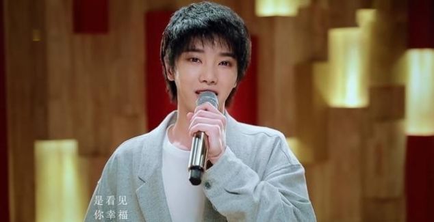 故事 华晨宇的《我们》有故事,对此他淡定解释,梁田一句总结恰到好处