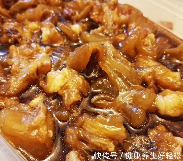 卤牛筋,筋道软烂入味