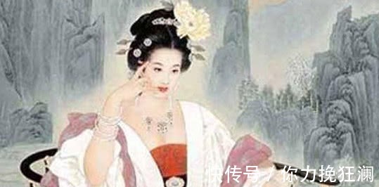 武帝#汉武帝写的很短的一首诗,虽只有15个字,倾诉了对李夫人的爱!