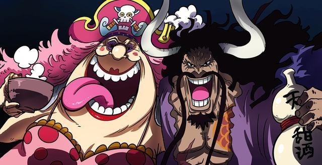 击败|海贼王997:索隆靠偷袭击败阿普?马尔科现身,三灾紧张