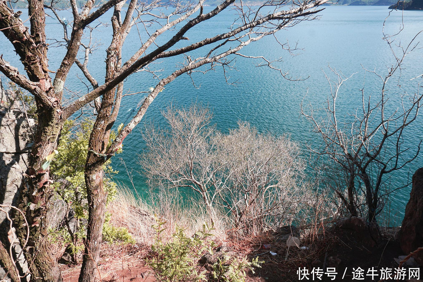 玉龙雪山下，开启一场梦幻的霍比特人之旅