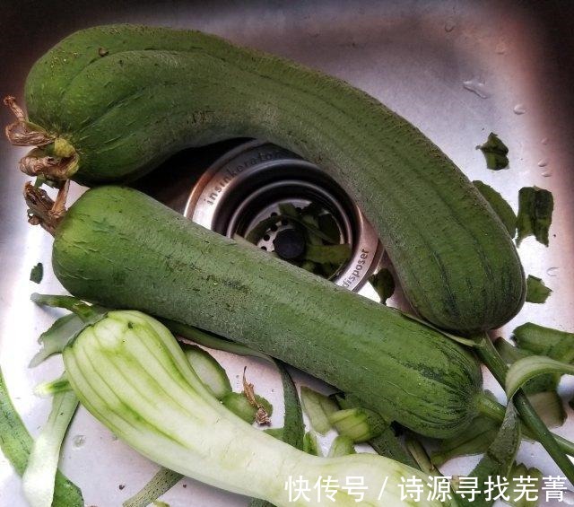 清甜|丝瓜炒鸡蛋，清甜小炒，简单快速！