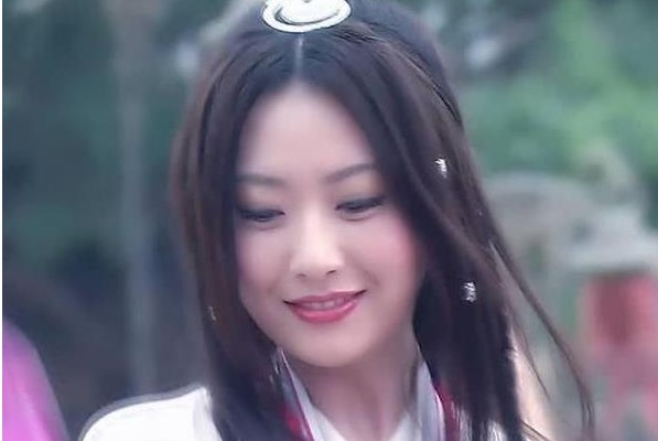 当朝|穷酸小伙得贵人相助，成当朝宰相，为报恩人，娶了他的3个女儿！