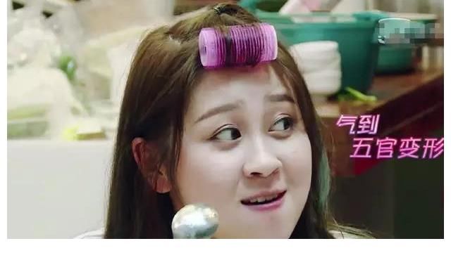 “胖虎”高秋梓成团宠,与王彦霖互怼不停,被金星4字怼成表情包