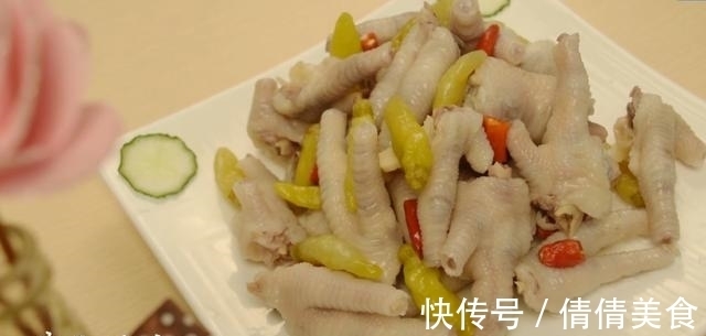 泡椒凤爪最好吃的做法，简单美味又馋人，看看你喜欢吃不？