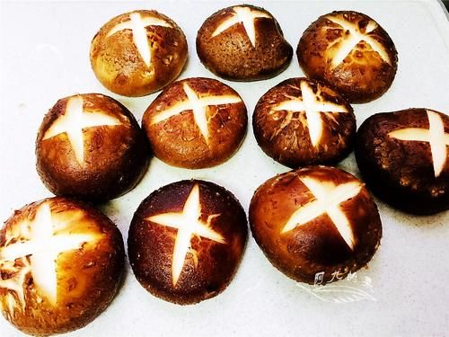 实惠|天冷了,最喜欢砂锅炖白菜,不加猪肉也很好吃,美味又实惠