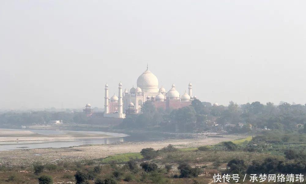 巨石阵|国外十大爆火的网红景点，实景却是买家秀与卖家秀，有你去过的吗