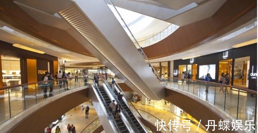 产品|为何商场中的高端商铺，即便无人问津也不会倒闭？内行人说出答案