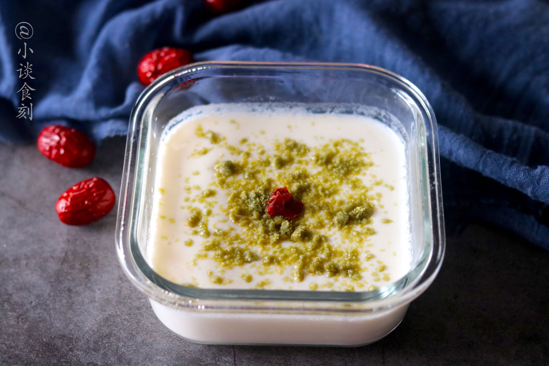 家里有牛奶的，教你做一道“宫廷小吃”，软嫩鲜甜，孩子特别爱吃