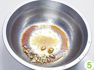 花几块钱做一盘爽口开胃菜,5分钟就上桌,简单、好吃、开胃