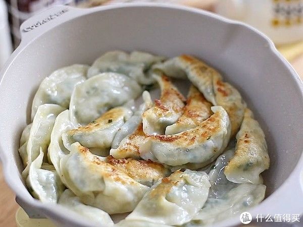 马上就要冬至了，包饺子试试这款馅料，好吃不腻，比肉馅饺子香多了