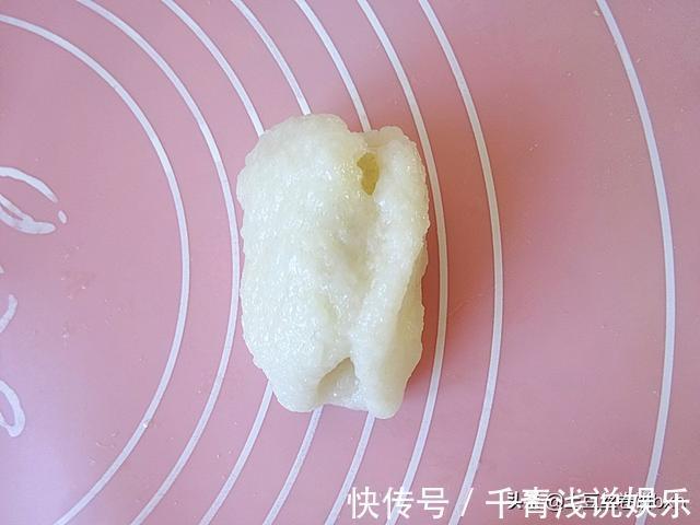 香蕉块|糯米香蕉卷，10分钟上桌，软糯糯甜丝丝，连吃也不腻