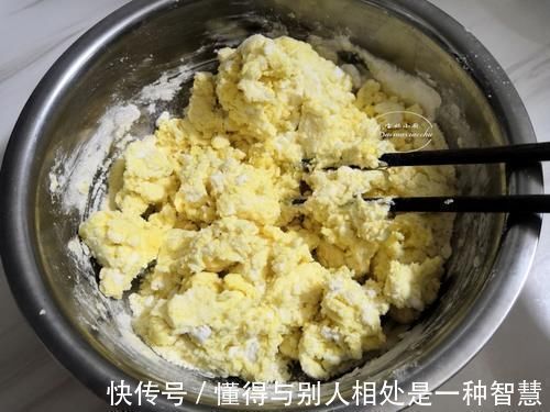 自打吃过这早餐饼,玉米面有多少都不够吃,软乎筋道,孩子更喜欢