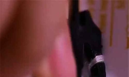 今天才知道,袜子上隐藏了3个小机关,小技巧真实用