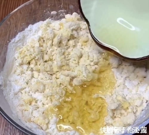 蛋糕店|面包不用烤,上锅一蒸就好了,教你在家这样做,比蛋糕店还好吃