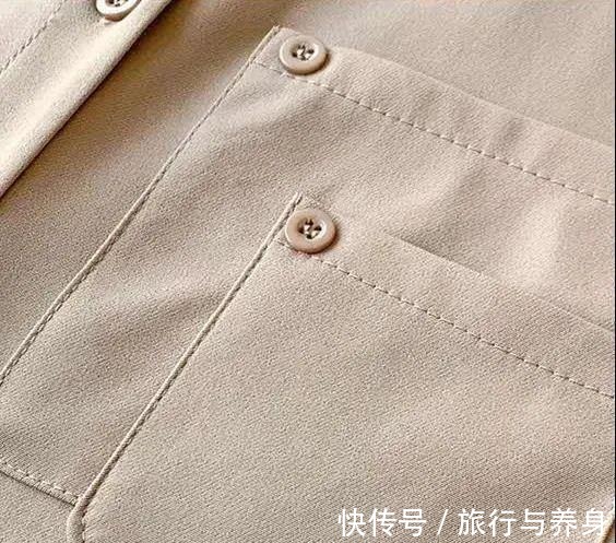 咖啡色 入秋衬衫,我拜托你选这3件!太好看了!