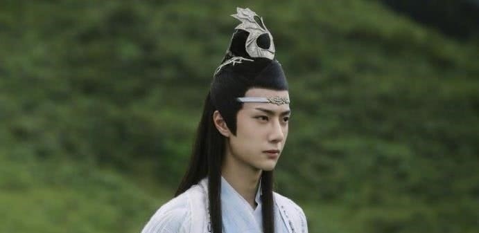 蓝湛!魏婴给蓝湛画过两幅画,一副用来定情,另一幅用来告白!