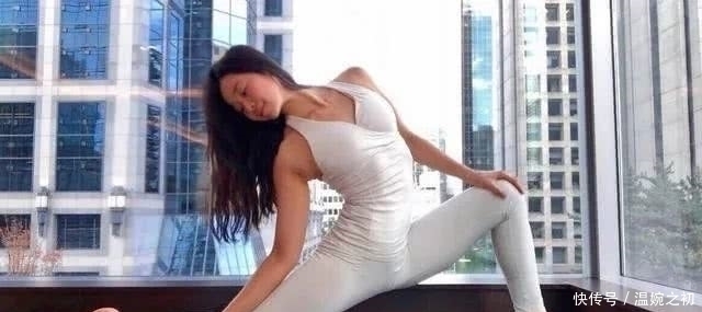 瑜伽体式|练好瑜伽需要熟悉人体构造,锻炼臀肌,灵活开髋,轻松一字马