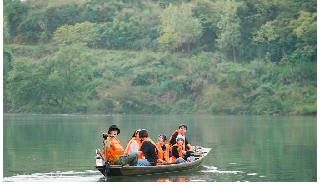 刘胜瑛|《向往的生活》张艺兴想谈恋爱,被一句话扎心,明星谈恋爱也难?