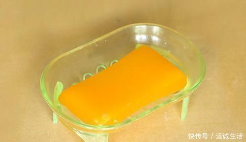 两块钱一盒的硫磺皂,每天用来洗澡洗脸,皮肤会有怎样变化