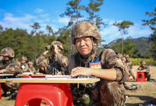 校官|百余名校官上演“巅峰对决”，不服来战！