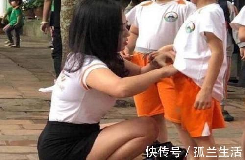 妈妈|5岁小男孩独自坐公交上学,乘客:你妈妈呢?孩子的回答让人鼻酸