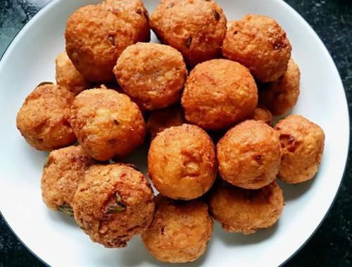 小丸子|我家炸丸子不过油,照样外酥里嫩,学会这个做法,天天吃都行