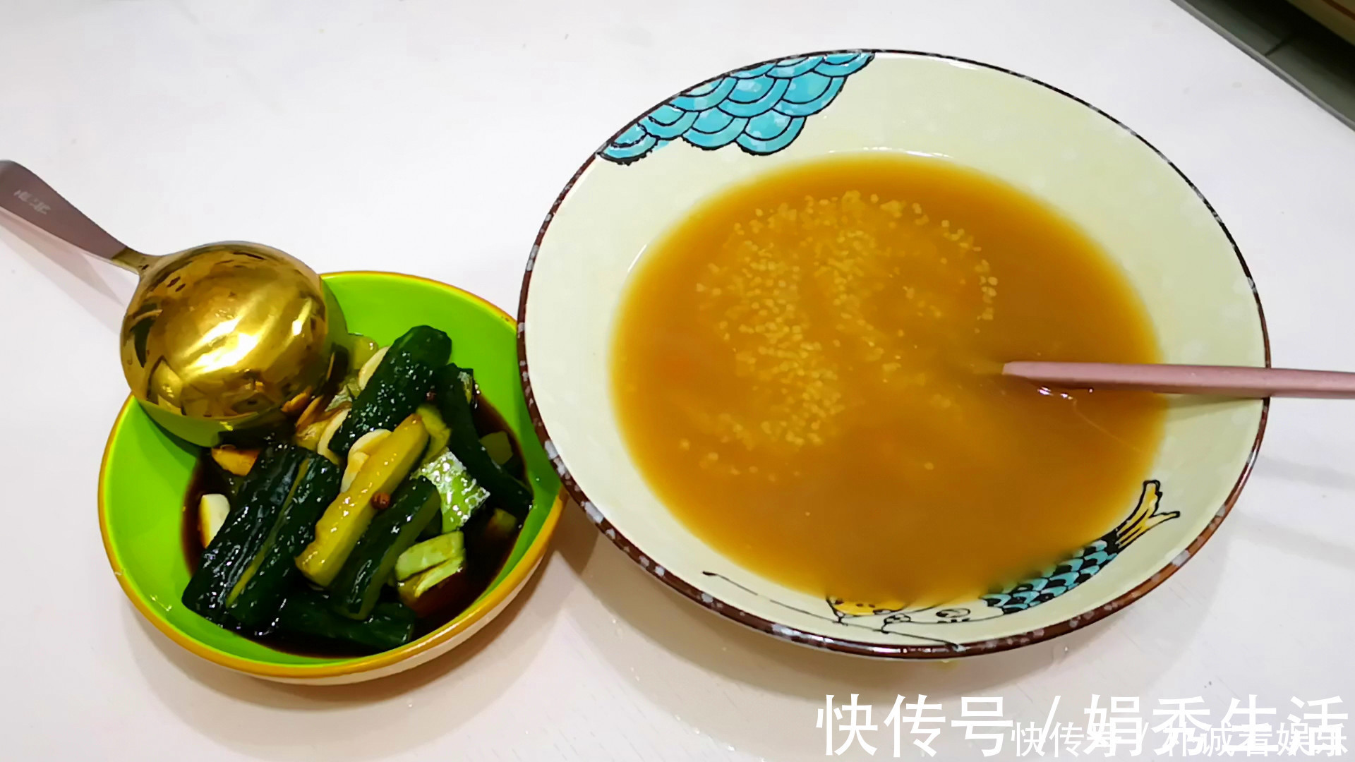 腌黄瓜，最忌直接加盐，难怪黄瓜不脆不入味，大厨如此做才对