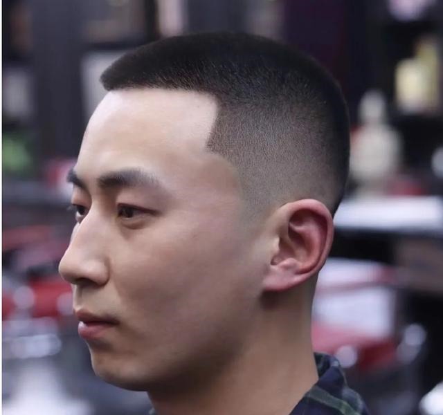 头发 2021发型别乱剪,又帅又时尚男发来了,想换发型看过来!