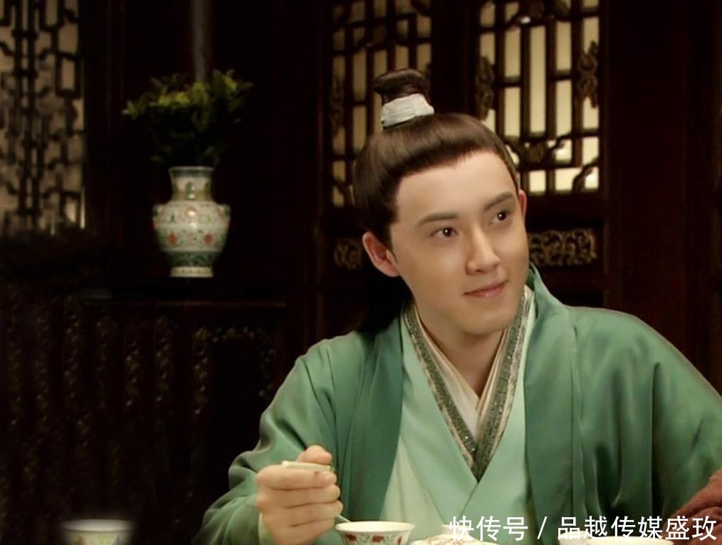 忠顺王府戏班|贾府里的大丫环袭人 为什么不能逆袭嫁给贾宝玉?