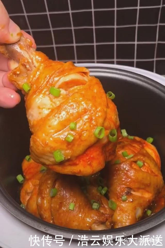 电饭锅|颜色红里透亮,肉质鲜嫩入味,做成后满屋飘香,超级诱人,煲鸡腿