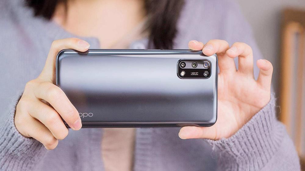 定位|OPPO神机定位千元档，128GB+30W快充，入手很合算