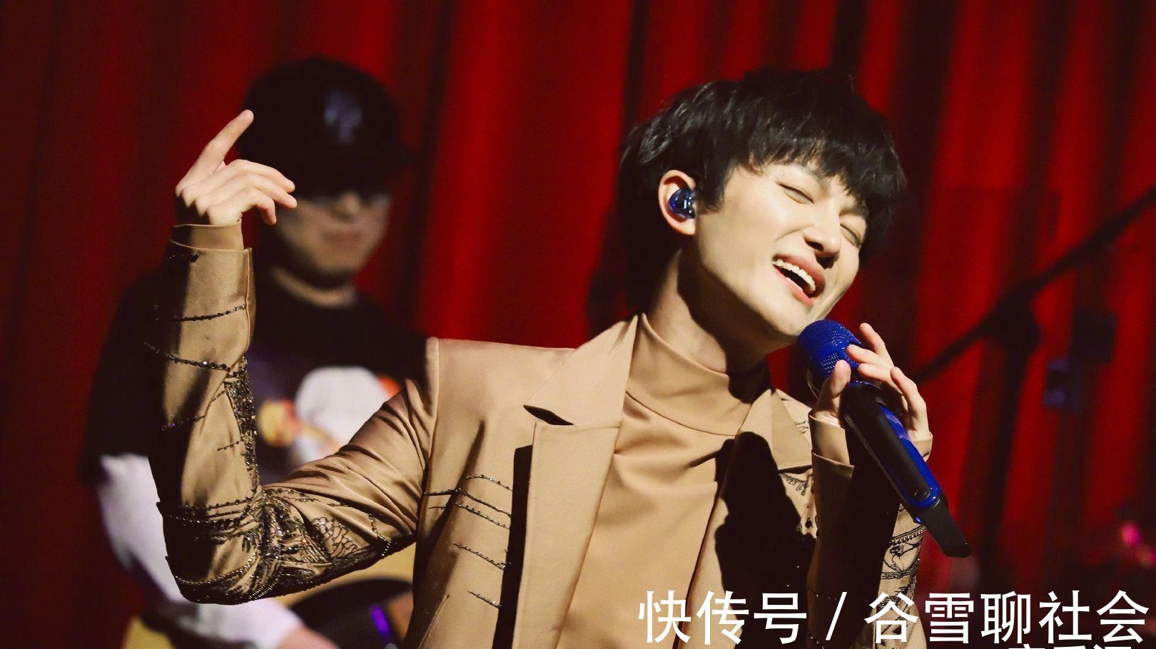 华晨宇、周深、米希亚形成分水岭，《歌手》舞台逐渐开始划分档次