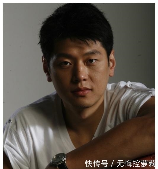 公开恋情|男篮莫科:因爱一夜白头,再婚也不忘前妻,深情终究抵不过现实