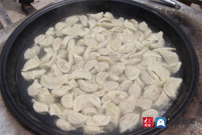 齐庄村|单县徐寨镇齐庄村举办孝善敬老饺子宴