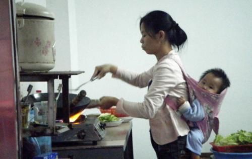 身体素质|得知55岁妈妈怀孕,女儿控诉:“你生的哪是弟弟,明明就是儿子”