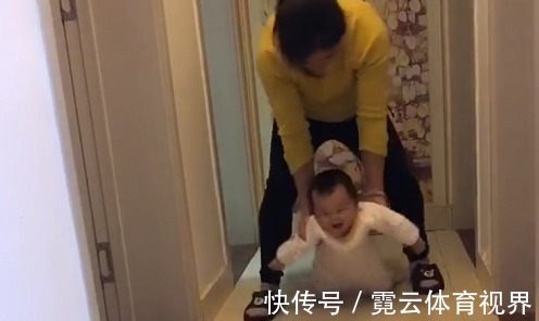 姑姑|“皮得很姑姑”带娃火了,真不愧是“生娃就是用来玩的”