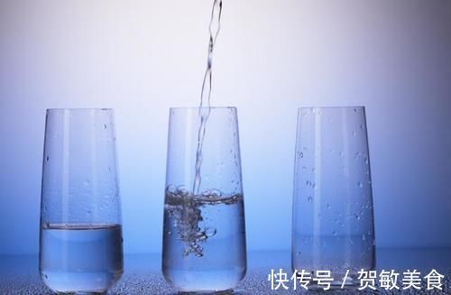 茶水|用电热壶刚烧的水,能不能喝?可能和你想的不同,听听医生的回答