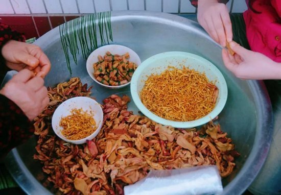 合川|重庆特产传说(532)青草坝萝卜卷，合川人家喻户晓的美味