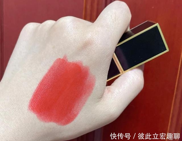 口红|橘色系为什么被称“yyds”?看这几只抢手色就明白了