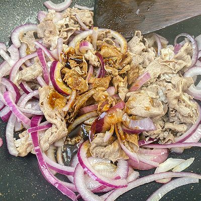 洋葱|日式肥牛饭