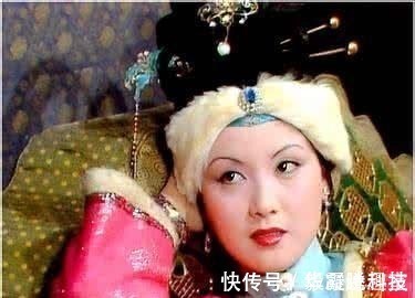 李纨&红楼梦里的王熙凤为什么不住在大观园 因为这就是真实的历史!