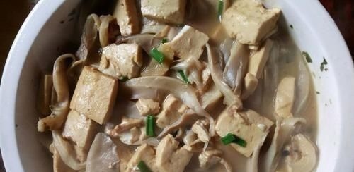 常吃|这菜3块钱一斤,营养不输大鱼大肉,常吃增强免疫力,健脑益智