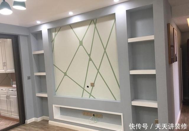 四条腿|晒晒保洁完的新房，全屋差个电视就齐了，邻居居然给电视墙打60分